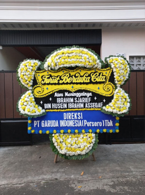 Papan Bunga Duka di Serang